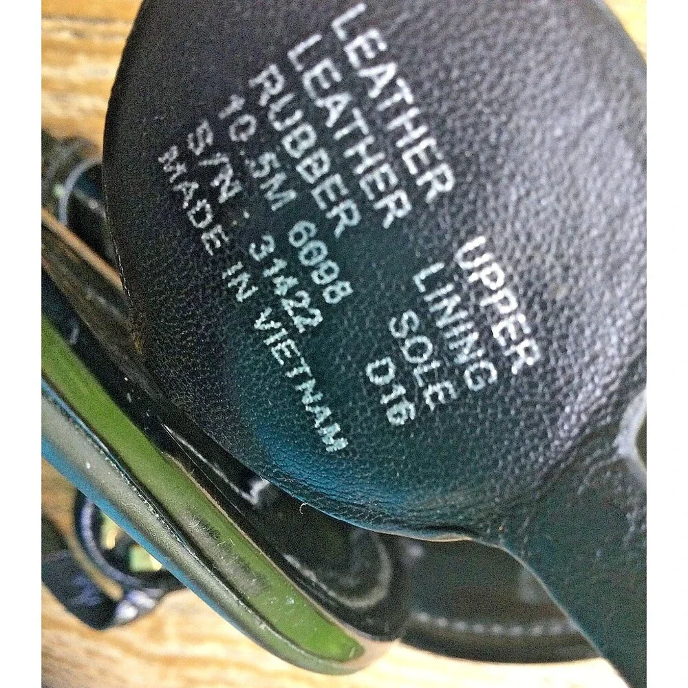 Tory Burch Dillan Black Patent Leather Flat Sandal Womens Size 10.5